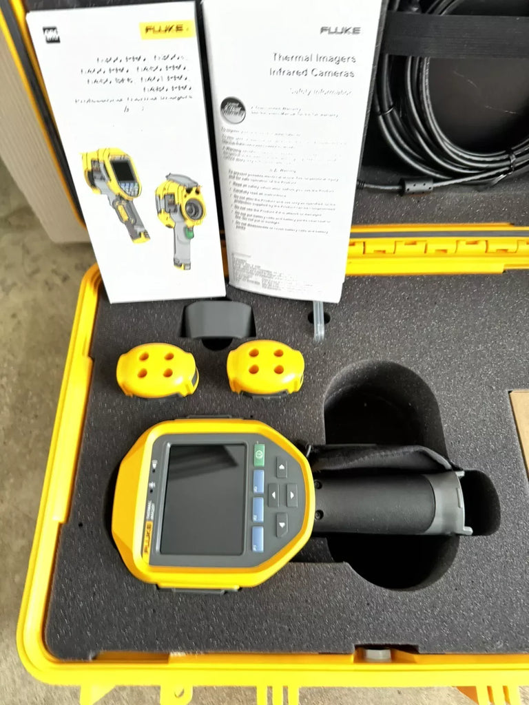 Fluke Ti480 PRO Thermal Imaging Camera 640x480, 60Hz with Dual Batteries & Charger - ZYYKZ Test Equipment