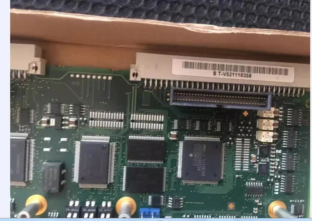 Siemens 6SE7090-0XX84-0AB0 DC Converter Module for Industrial Drives - ZYYKZ Test Equipment
