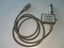 Load image into Gallery viewer, Anritsu 560-98K50 SWR Autotester 10MHz to 40GHz - ZYYKZ Test Equipment