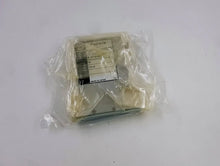 Load image into Gallery viewer, FUJIKIN Mass Flow Controller T-1000 MD Series - ZYYKZ Test Equipment
