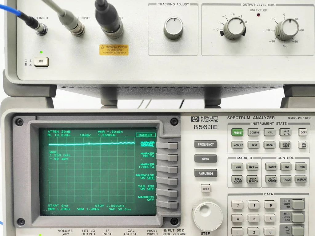 HP 85640A RF Tracking Generator for Spectrum Analyzers - ZYYKZ Test Equipment