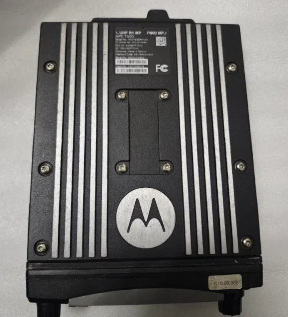 Motorola APX 7500 Vehicle-Mounted Full Power Portable (FPP) Radio - ZYYKZ Test Equipment