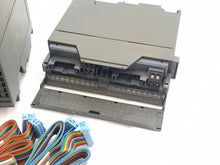 Load image into Gallery viewer, SIEMENS Simatic S7-300 Digital Input Module 6ES7 321-7BH01-0AB0 - ZYYKZ Test Equipment
