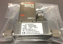 Load image into Gallery viewer, Brooks Instruments Books-5964C Mass Flow Controller, Model 35-1%B2H6/AR-500C-4 - ZYYKZ Test Equipment