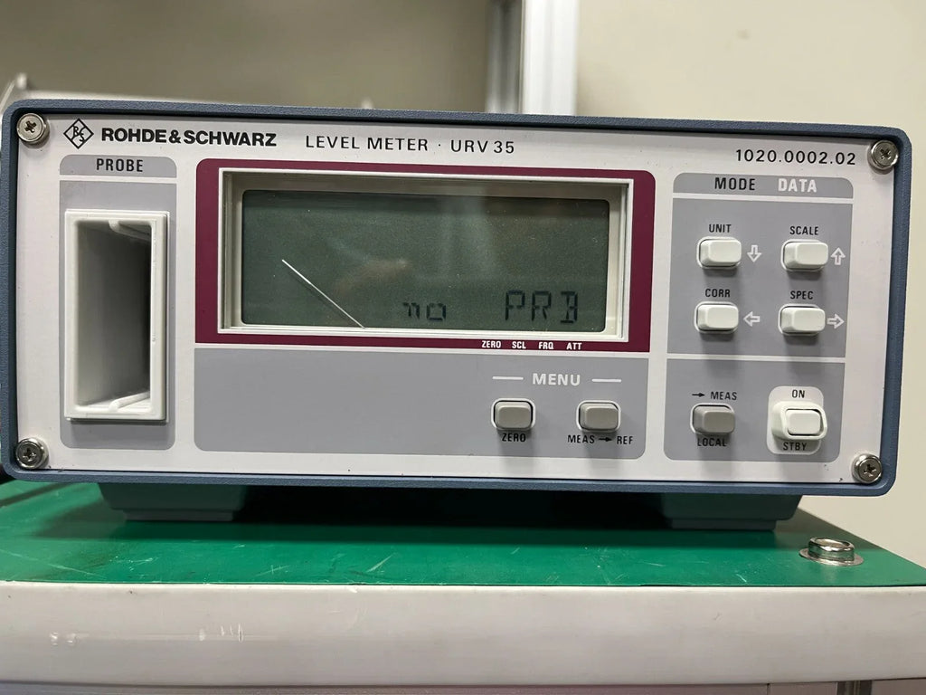 Rohde & Schwarz URV35 Precision Level Meter - 220-240 ACV - ZYYKZ Test Equipment