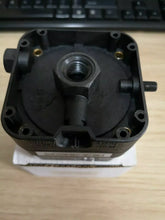 Load image into Gallery viewer, DUNGS LGW10A2P Pressure Switch - Reliable Gas Pressure Control - ZYYKZ Test Equipment