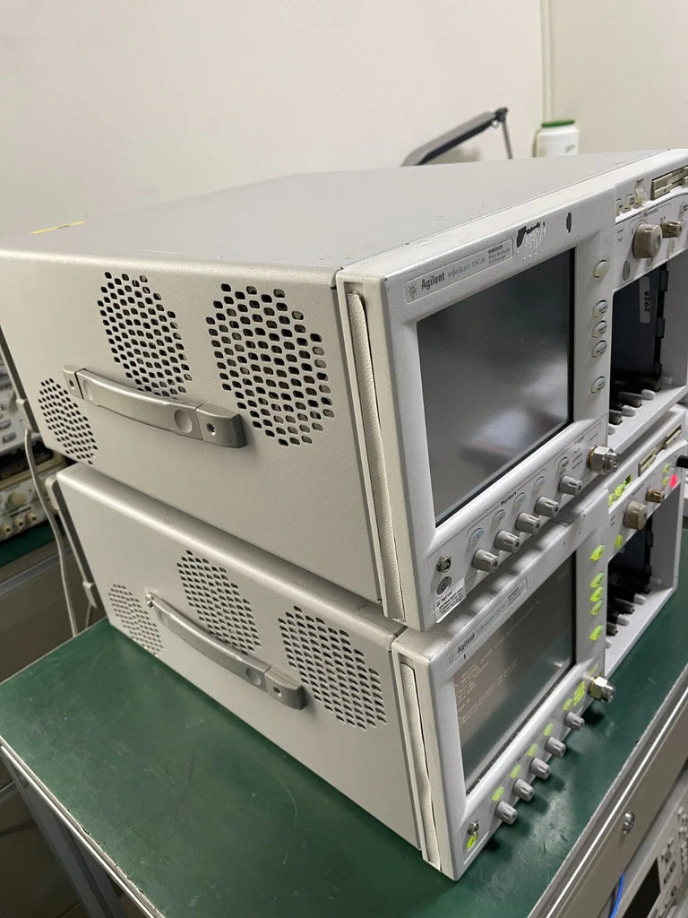 Agilent 86100A Infiniium Wide-Bandwidth Digital Communication Analyzer Oscilloscope - ZYYKZ Test Equipment
