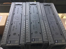 Load image into Gallery viewer, Siemens SIMATIC S7-300 6ES7 321-1BL00-0AA0 Digital Input Module - ZYYKZ Test Equipment