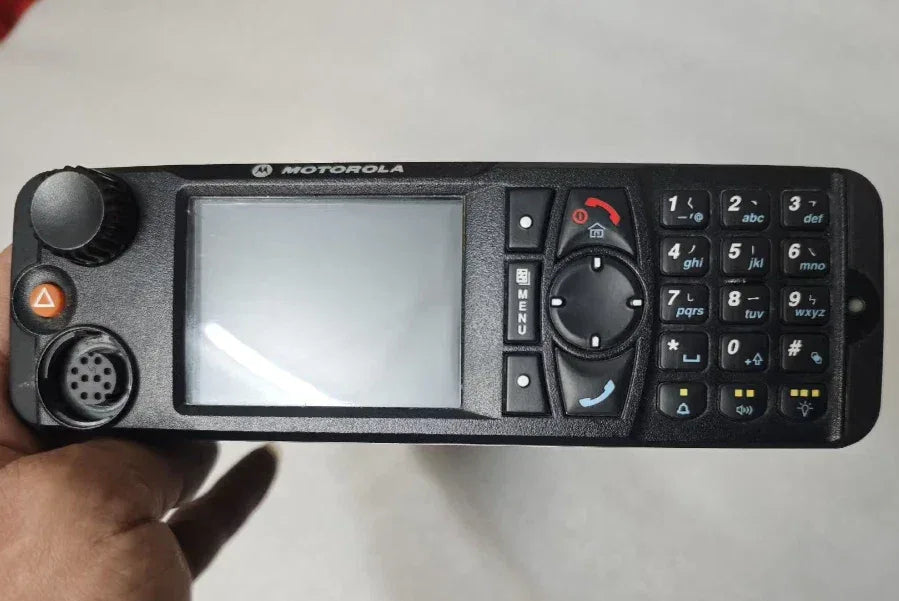Motorola MTM5200 TETRA Trunked Network Bus Radio 350 MHz - ZYYKZ Test Equipment