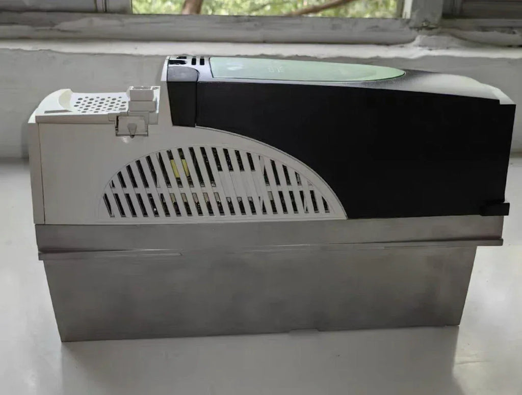 Emerson Control Techniques SP1404 High-Performance Frequency Converter for Industrial Motor Drives - ZYYKZ Test Equipment
