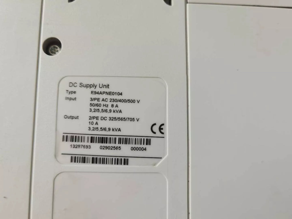 Lenze E94APNE0104 Servo Drive