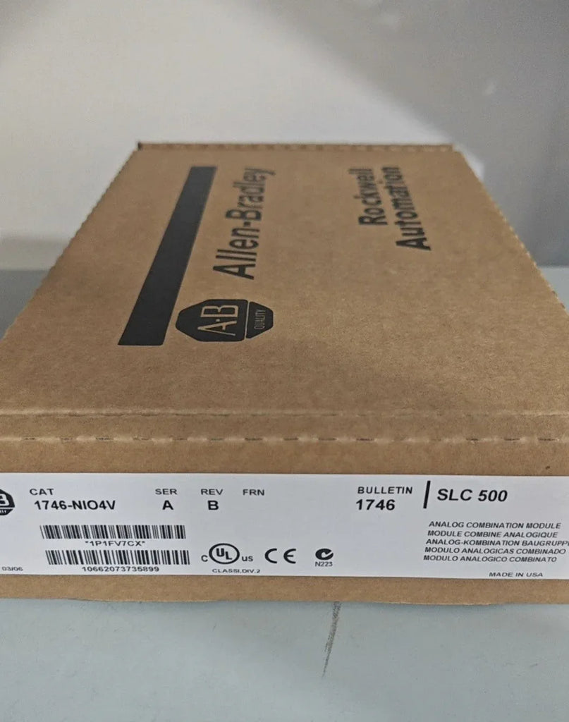 Allen-Bradley 1746-NIO4V 4-Channel Analog Input/Output Combination Module - ZYYKZ Test Equipment