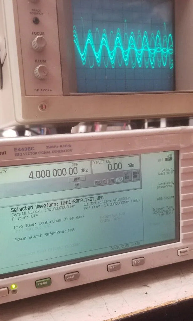Keysight E4438C ESG Vector Signal Generator - 250 kHz to 6 GHz - ZYYKZ Test Equipment