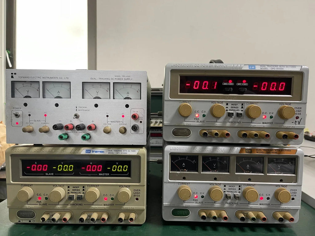 Gwinstek GPC-3030D / 6303D / TPS-4000 Dual Tracking DC Power Supply - ZYYKZ Test Equipment