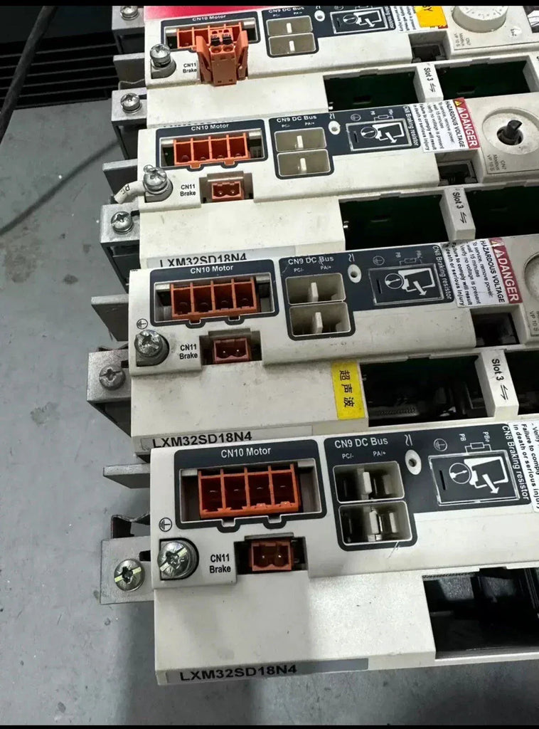 Schneider Electric LXM32SD18N4 1.8kW Single-Axis Servo Drive Controller - ZYYKZ Test Equipment