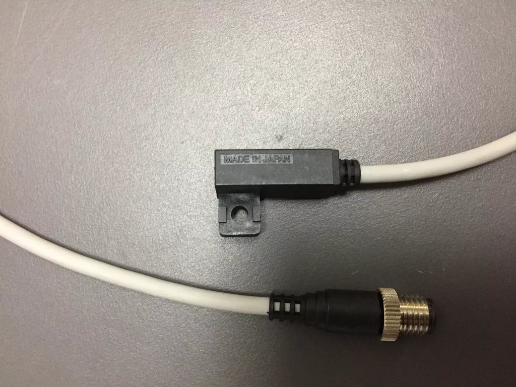 SMC D-F7P PNP Solid State Pneumatic Cylinder Actuator Switch with 0.5m Cable - ZYYKZ Test Equipment