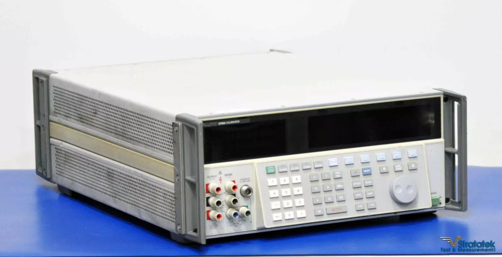 Fluke 5700A Multifunction Calibrator with Wideband Option - Calibrated