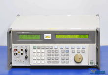 Load image into Gallery viewer, Fluke 5500A Multifunction Calibrator - NIST Calibrated Multi-Product Calibration Tool