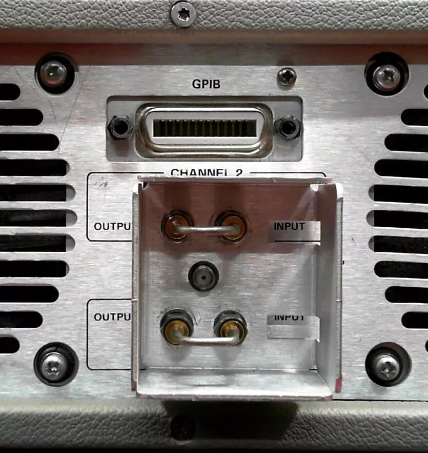 Agilent 8133A High-Speed Pulse Generator 33MHz to 3GHz - ZYYKZ Test Equipment
