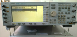 Agilent E4433B ESG-D Series Signal Generator, 250 kHz - 4 GHz - ZYYKZ Test Equipment