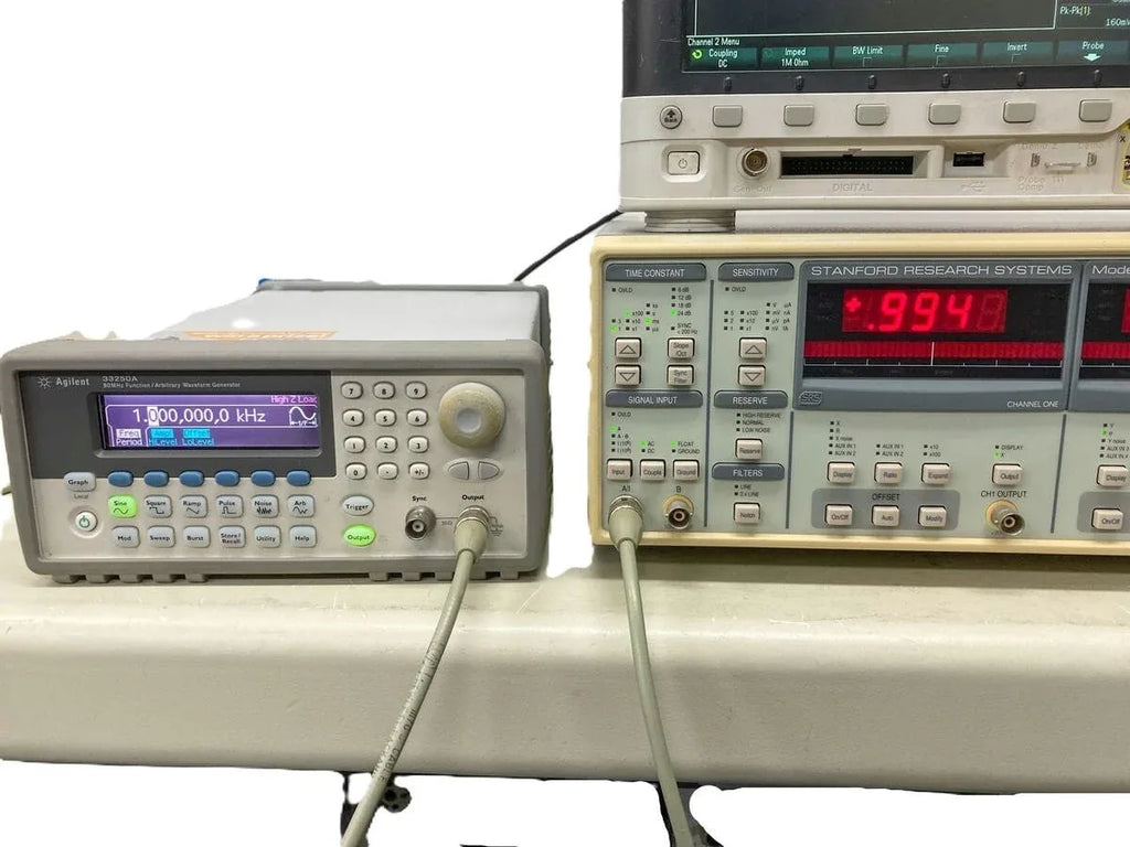 Stanford Research SR830 DSP Lock-In Amplifier with Dual Phase Detection - ZYYKZ Test Equipment