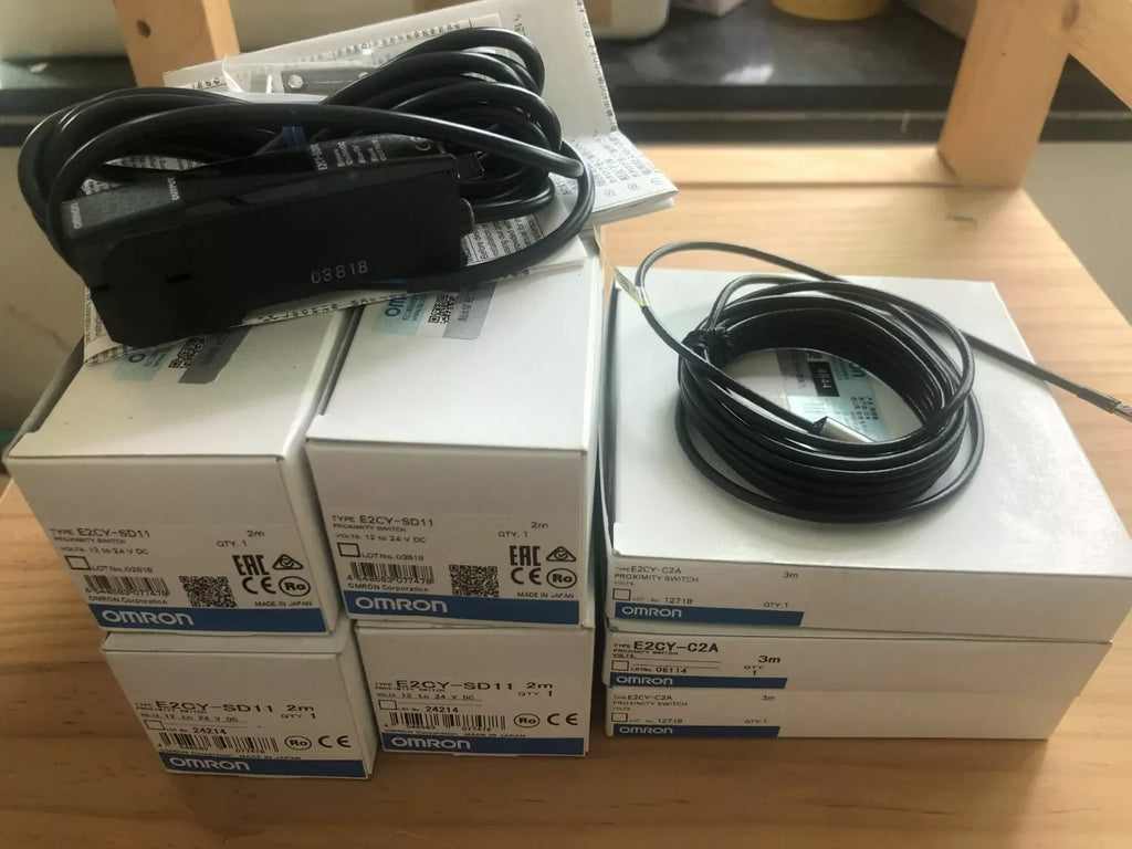 OMRON E2CY-SD11 Industrial Proximity Sensor Switch - ZYYKZ Test Equipment