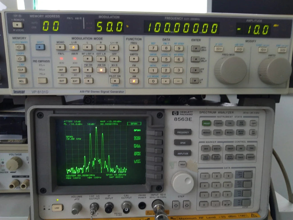 LEVEAR VP-8131D Amplitude Modulation Signal Generator, 10KHz - 280MHz - ZYYKZ Test Equipment