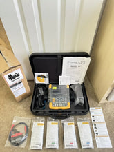 Load image into Gallery viewer, Fluke 190M-4 4-Channel 200 MHz Medical ScopeMeter Oscilloscope - ZYYKZ Test Equipment