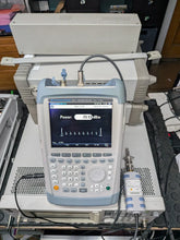 Load image into Gallery viewer, Rohde &amp; Schwarz FSH20 K17 Handheld Spectrum Analyzer with Integrated Power Meter &amp; Sensor - Calibrated - ZYYKZ Test Equipment