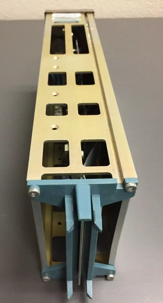Tektronix 11A71 Single-Channel 1GHz Amplifier Plug-In Module - ZYYKZ Test Equipment