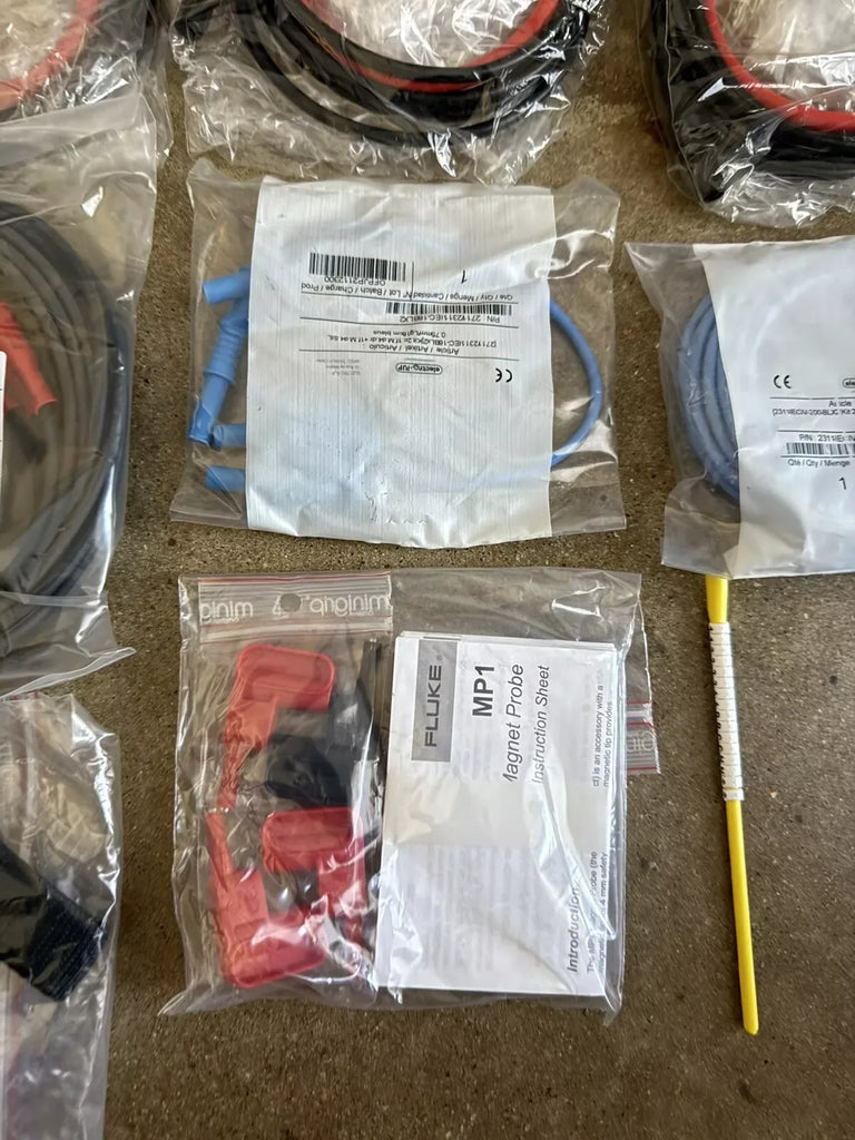Fluke 1738 3-Phase Power Logger Kit with Accessories, Calibrated 2024 - ZYYKZ Test Equipment