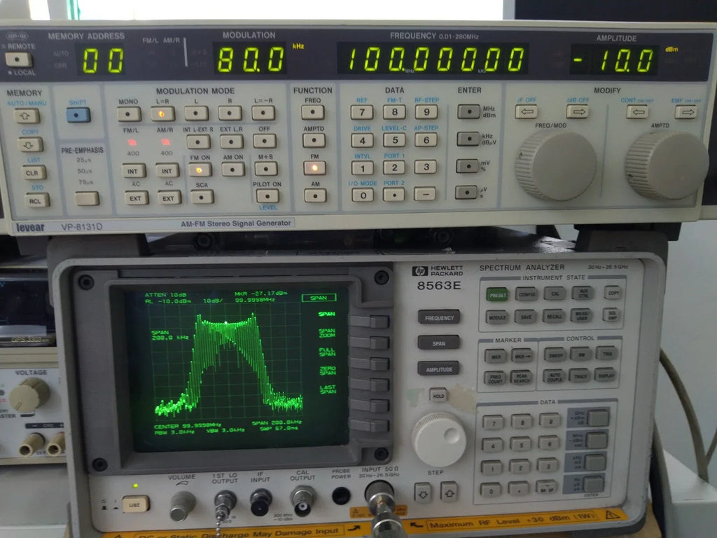 LEVEAR VP-8131D Amplitude Modulation Signal Generator, 10KHz - 280MHz - ZYYKZ Test Equipment