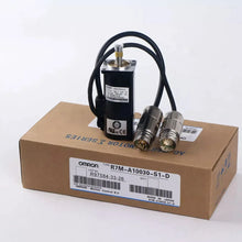 Load image into Gallery viewer, Omron R7M-A10030-S1 High-Performance Servo Motor - ZYYKZ Test Equipment