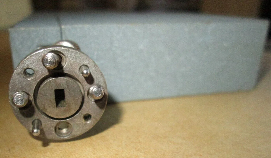 DEMORNAY BONARDI 75 GHz WR15 Waveguide Variable Attenuator - ZYYKZ Test Equipment