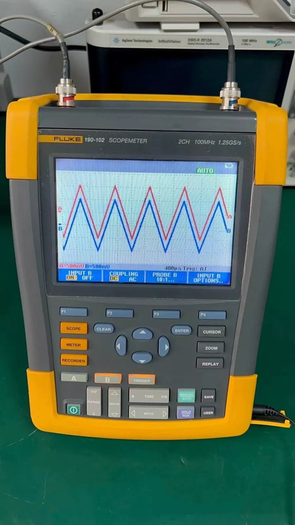 FLUKE 190-102 Handheld Oscilloscope - Used