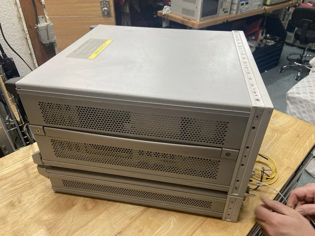 Agilent 8703B / 8720ES Lightwave Component Network Analyzer 50MHz-20GHz OPT:155 - ZYYKZ Test Equipment