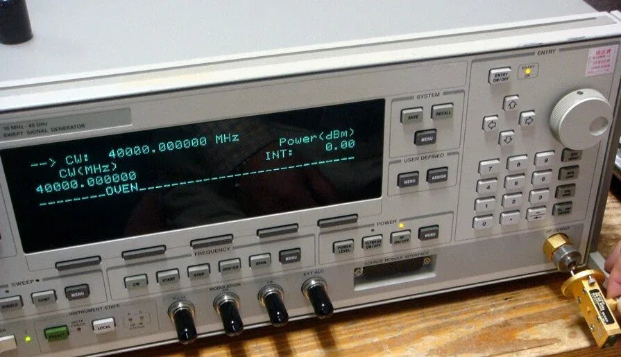Tektronix 40-60 GHz Waveguide Mixer for High-Frequency Signal Conversion - ZYYKZ Test Equipment