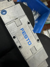 Load image into Gallery viewer, Festo MFH-5/3E-1/8-B 30483 Pneumatic 5/3-Way Directional Control Valve - ZYYKZ Test Equipment