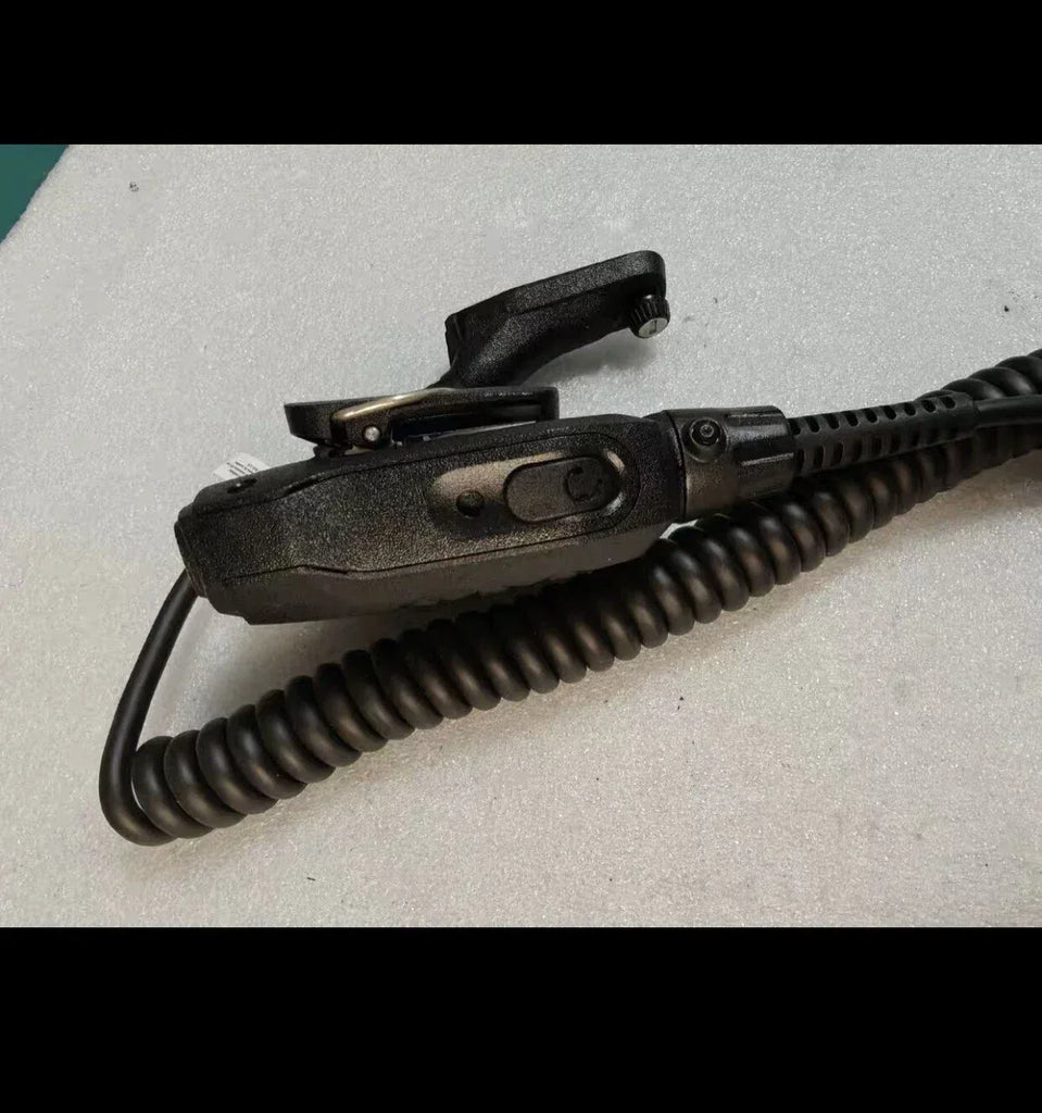 Motorola PMMN4136B Two-Way Radio Remote Speaker Microphone - ZYYKZ Test Equipment
