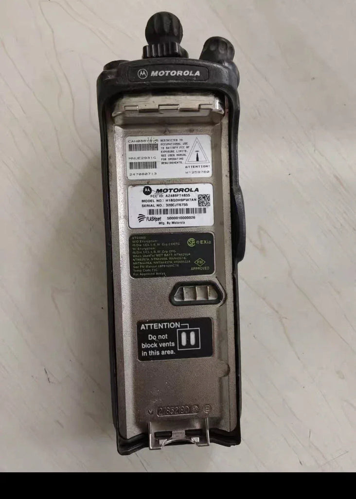 Motorola XTS5000 P25 Digital VHF Portable Two-Way Radio 136-174 MHz - ZYYKZ Test Equipment