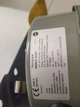Load image into Gallery viewer, MT-STW160F2/4/6m Digital Thermometer - Used