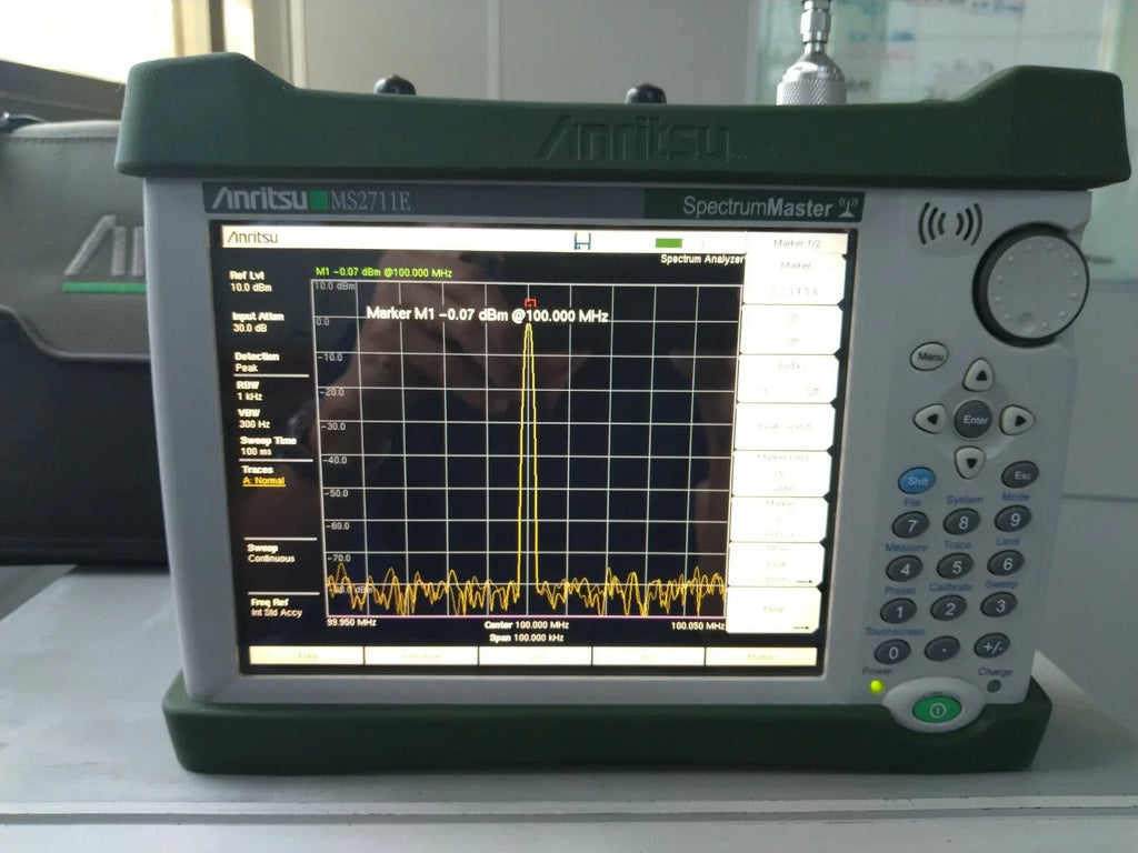 Anritsu MS2711E Portable Spectrum Analyzer, 9kHz-3GHz, Includes Handbag & AC Adapter - ZYYKZ Test Equipment