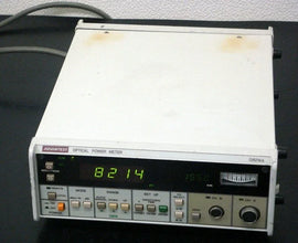 ADVANTEST Q8214A Optical Power Meter - High Precision Fiber Optic Tester - ZYYKZ Test Equipment