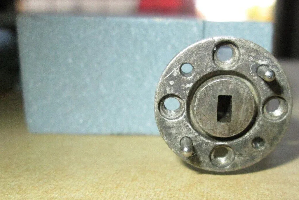DEMORNAY BONARDI 75 GHz WR15 Waveguide Variable Attenuator - ZYYKZ Test Equipment