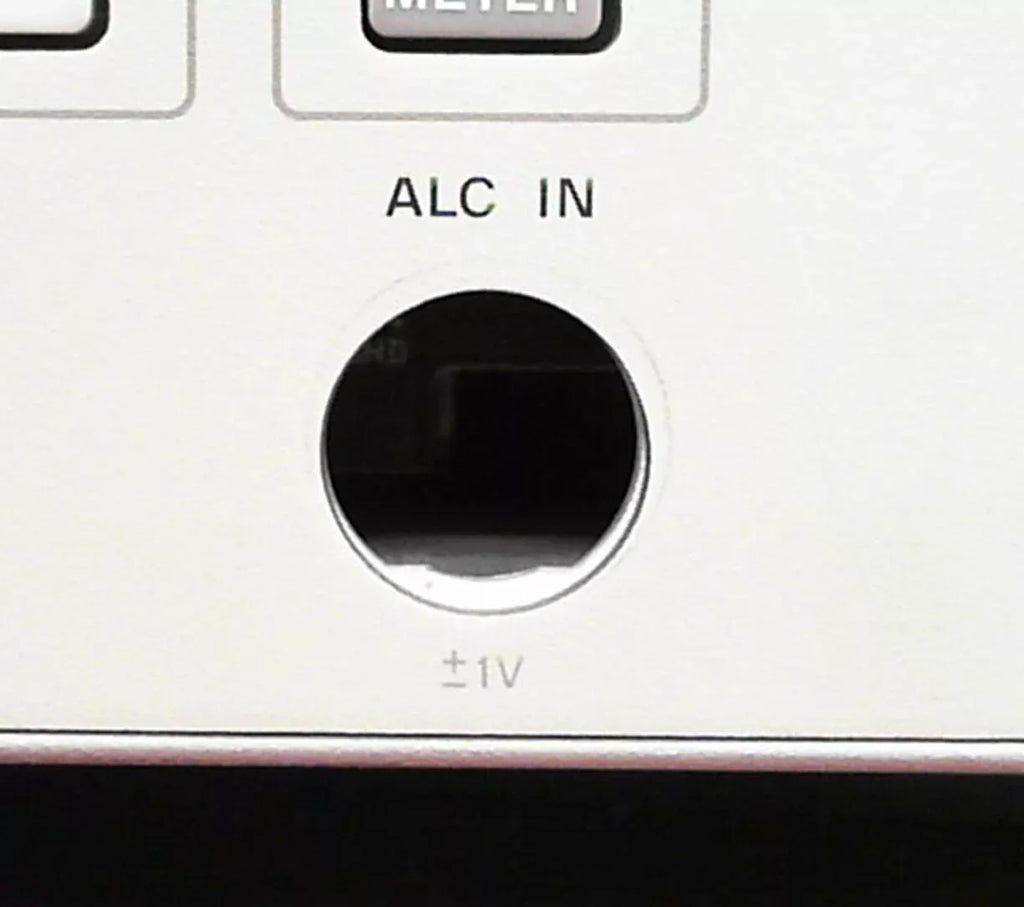 Agilent 83711A Synthesized Signal Generator 1-20 GHz - ZYYKZ Test Equipment