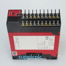 Load image into Gallery viewer, Fuji PUMATCC1-0BY00 Digital Temperature Controller Thermostat - ZYYKZ Test Equipment