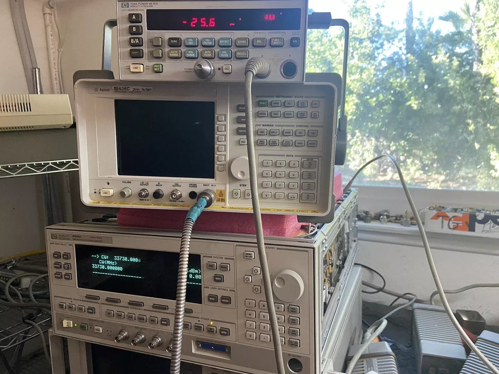 HP Agilent 8564E/EC Spectrum Analyzer 20Hz-40GHz with Color LCD, Options 6 & 7, Calibrated - ZYYKZ Test Equipment