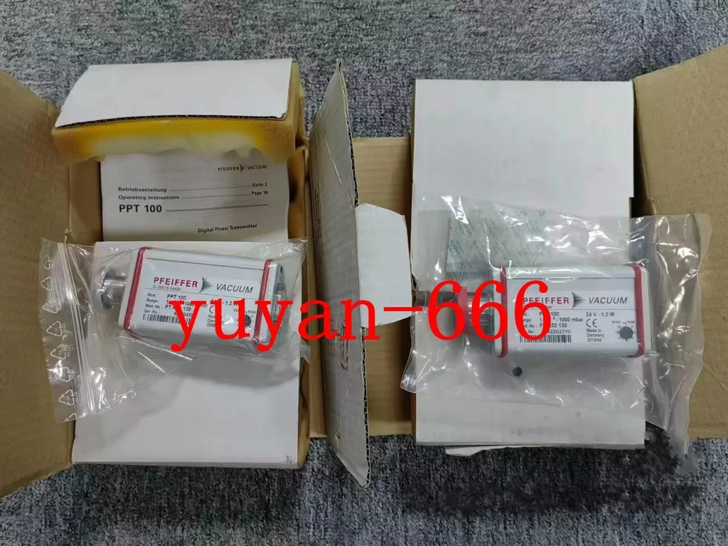 Pfeiffer PPT 100 Vacuum Gauge Transmitter PTR33130 - High Precision Pressure Measurement - ZYYKZ Test Equipment