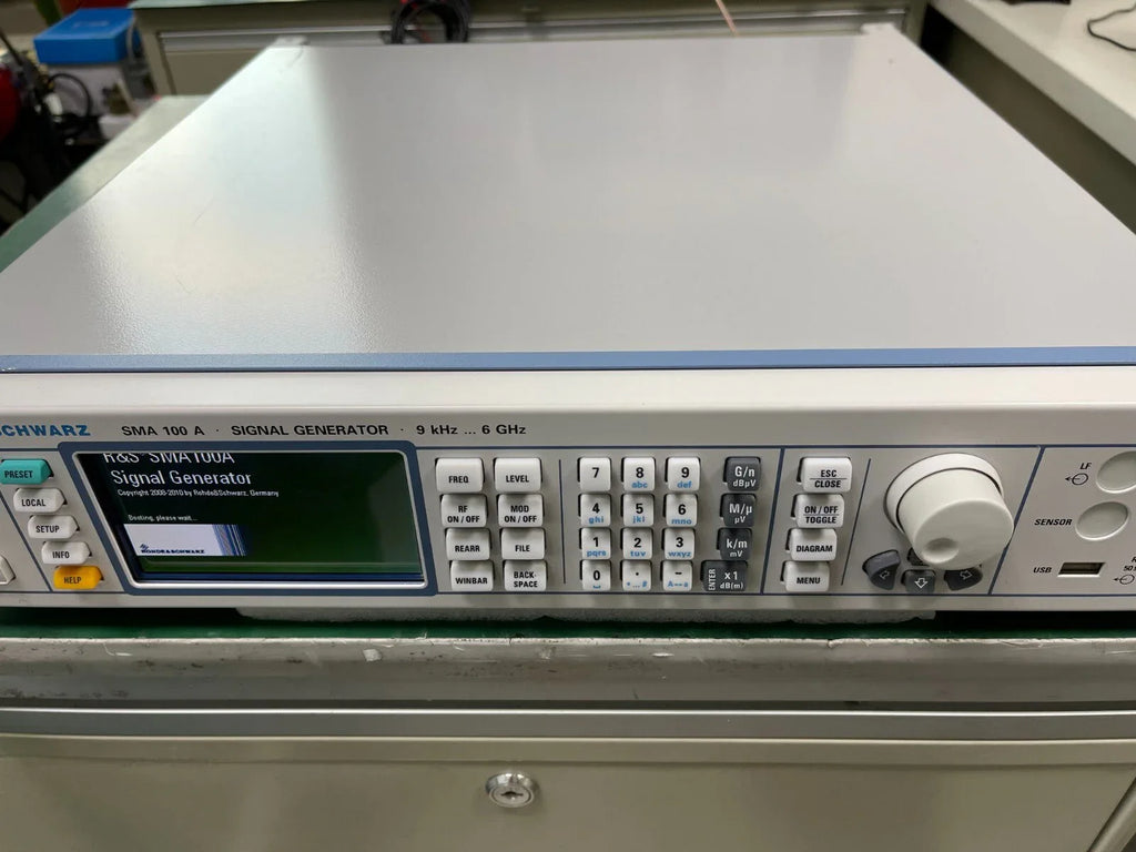 Rohde & Schwarz SMA100A Analog Signal Generator 9 kHz to 6 GHz - ZYYKZ Test Equipment