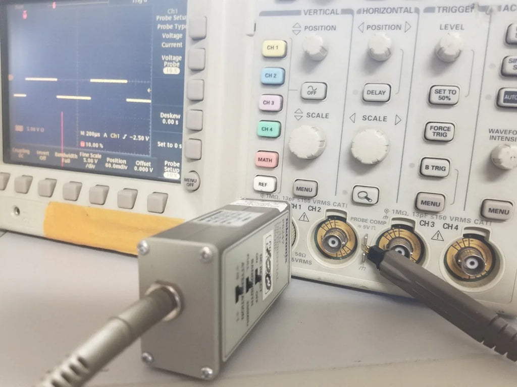 Tektronix P6247 1 GHz High-Speed Differential Oscilloscope Probe - ZYYKZ Test Equipment